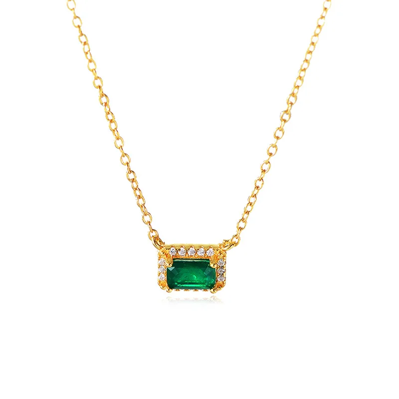 

S925 Silver Clavicle Chain Female Square Emerald Diamond Pendant Necklace Jewelry