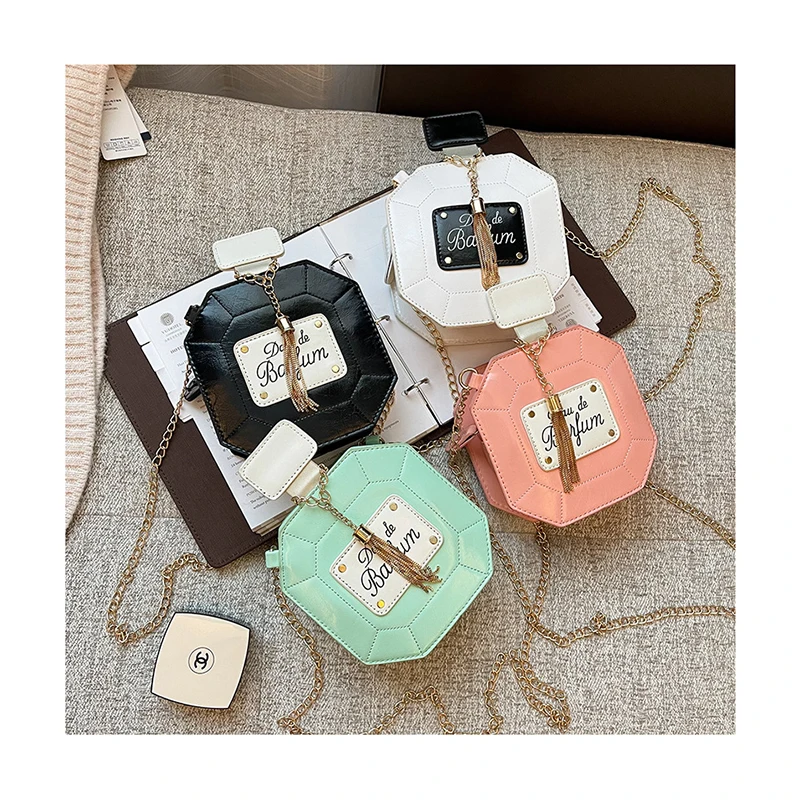 

Creative Fun Chic Perfume Bottle Crossbody Bag Chain Tassel Mini Clutch Bag 2021 Women Handbag Fashion Party Women Evening Bags