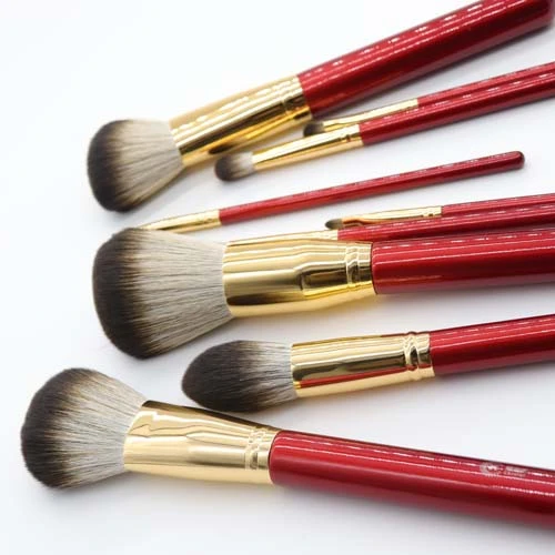 

2021 similar to snow fox fur affinity soft professional makeup brush set, Red