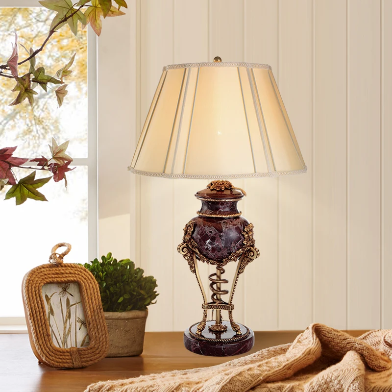 hand drawing wooden table lamp