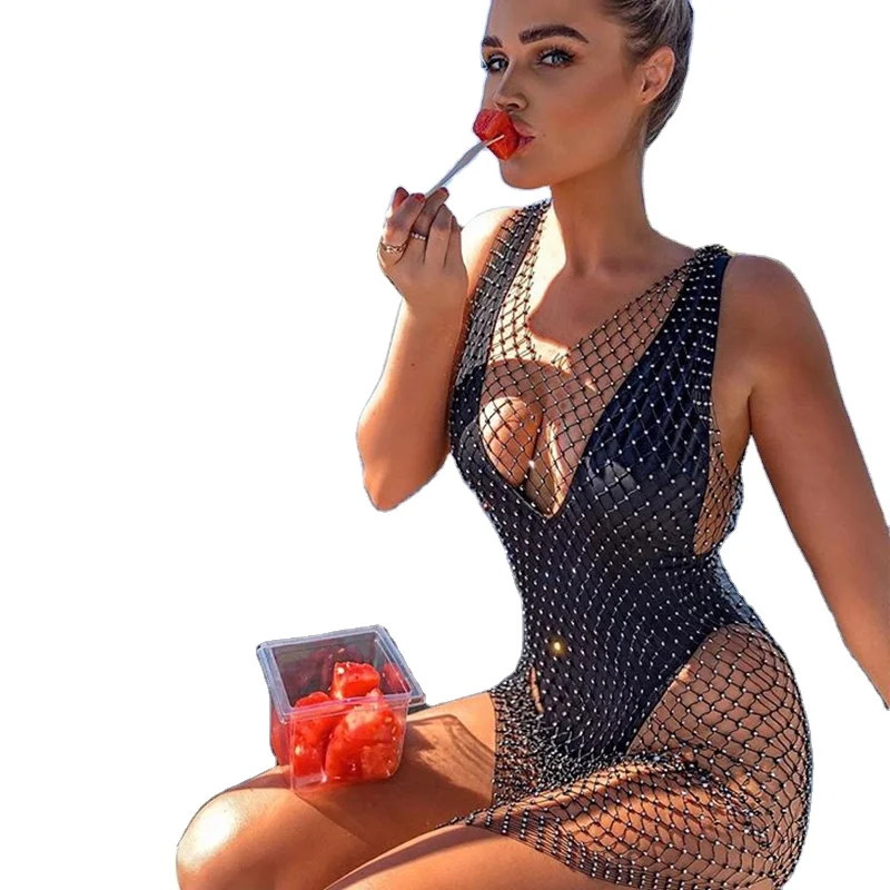 

V-neck hollowed-out diamond-encrusted fishing net dress