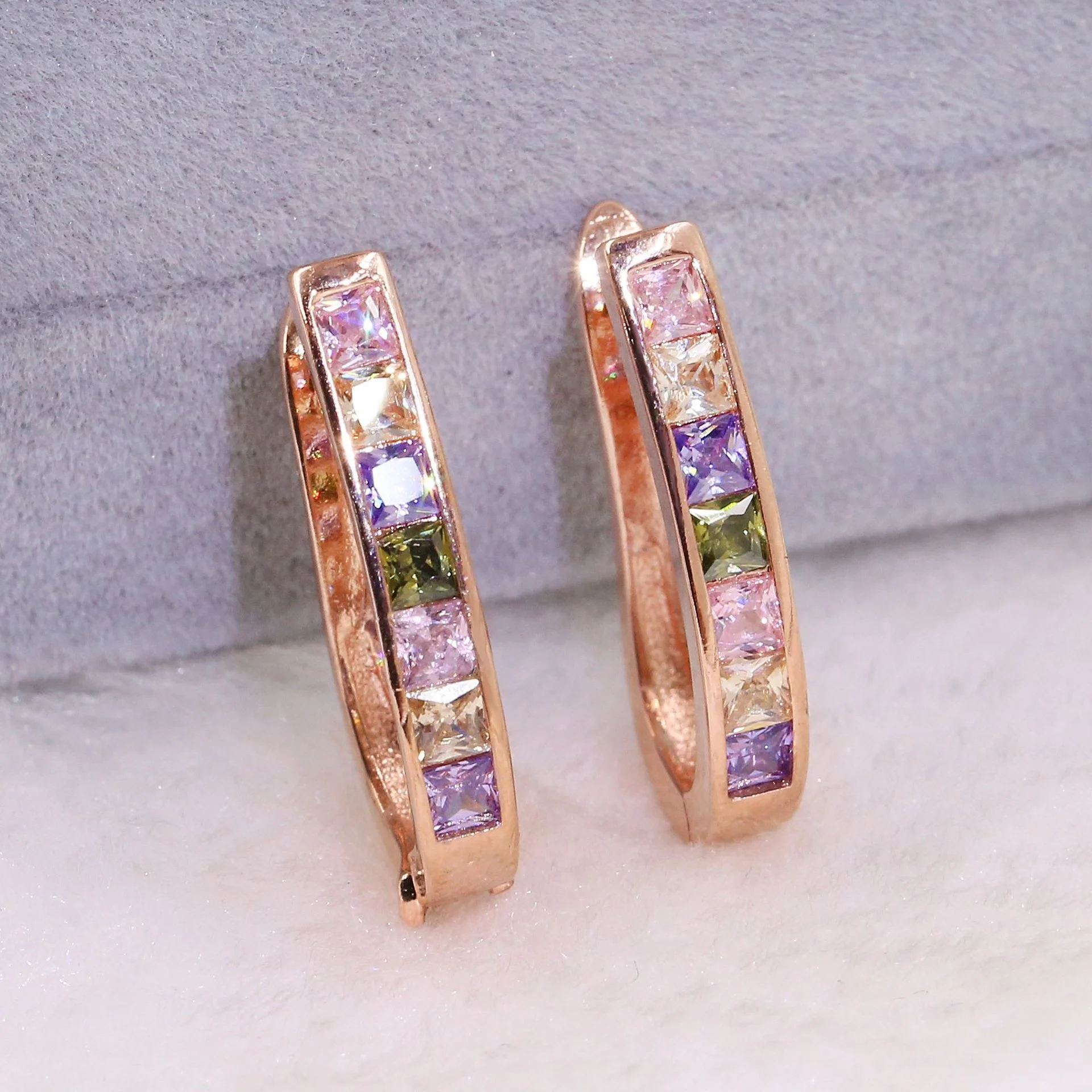 

Elegant Colorful Crystal Zircon Earrings For Women Cubic Zirconia Rose Gold Color Bridal Hoop Earring Jewelry