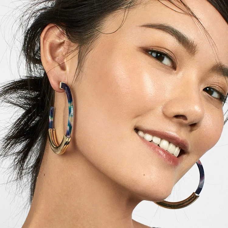 

2019 Bohemia Colorful Acrylic Drop Earring For Women Vintage Resin Circle Statement Dangle Earring Female Jewelry, Brown,coffee,blue