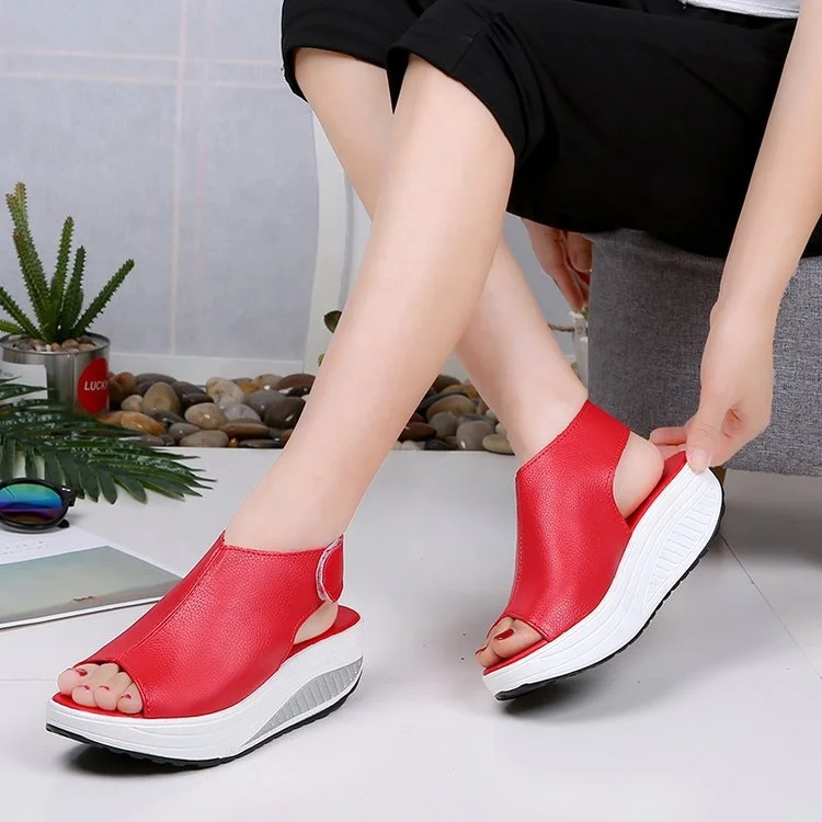 

Large Size Fish Mouth Hook Loop Rocker Sole Platform Casual Sandals