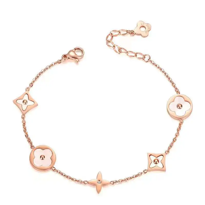 

High Quality Polished Stainless Steel Heart Charm Wristband Curb Chain Chain Link Clover Classical Bracelets, Rose gold