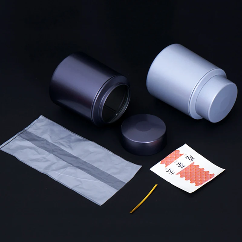 tin box (12).jpg