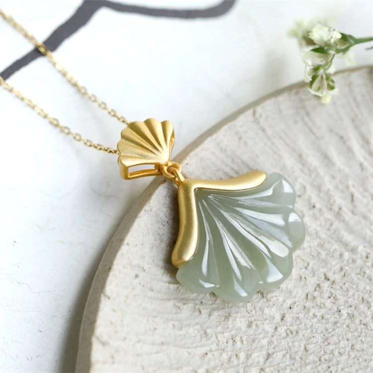 

Ginkgo leaf retro simple S925 sterling silver inlaid Hetian jade pendant women's necklace AP2