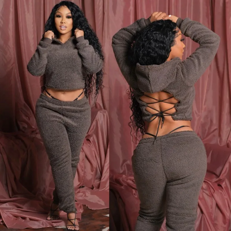 

Wholesale Fall Winter XS-L Sexy Halter Hoodie Top Cashmere Women Two Piece Fashion Sets