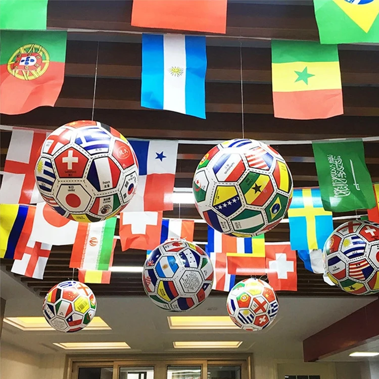 Футбол в шаре. Южная Корея футбольный шар. Футбол в шарах.