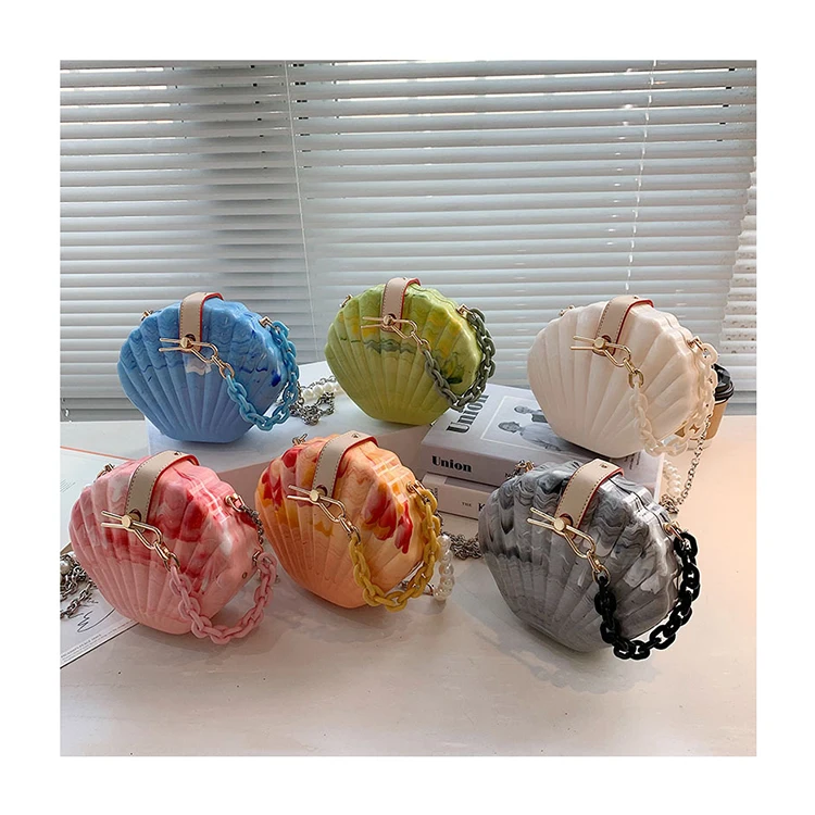 

Tie-Dye Pattern Personality Ladies Shell Shaped Acrylic Bags Ins Luxury Chic Clip Shoulder Messenger Purse Chains Women Handbags