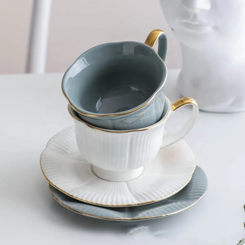 

European style coffee cup and saucer light luxury ceramic afternoon flower tea cup and saucer flower tea cup