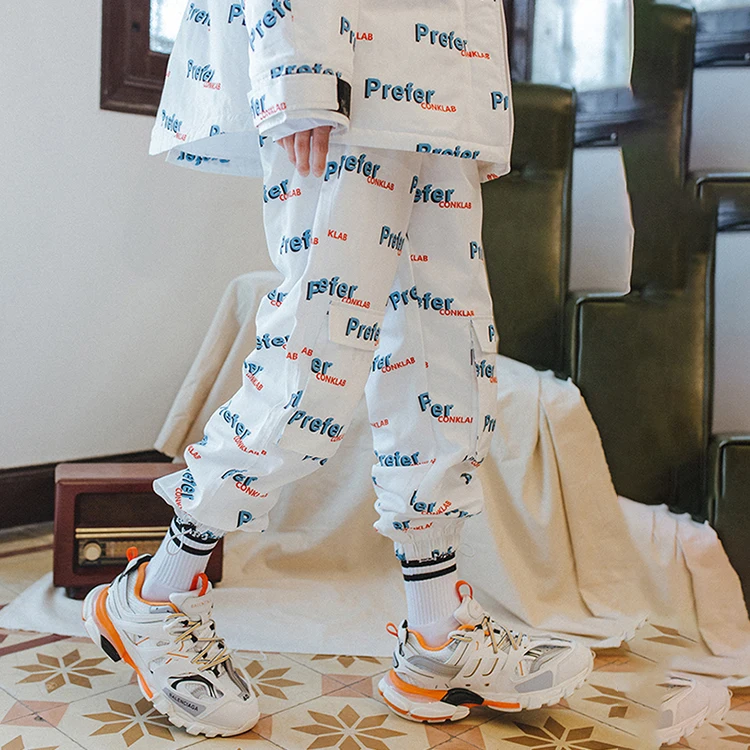 

Vintage Period Street Trend Allover Print Logo Sport Wear High Waist Harem Long Lounge Sweat Casual Tapered Pants Men, Black/white