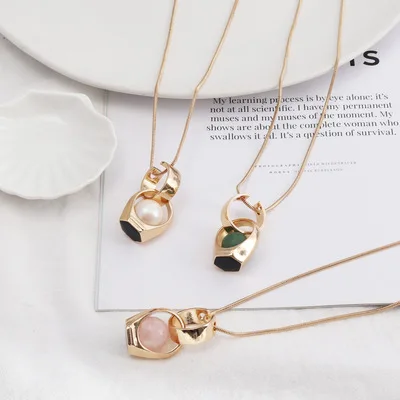 

2021 Popular Adjustable Oil Dripping Natural Stone Necklaces Geometric Double Circle Pearl Pendant Necklaces