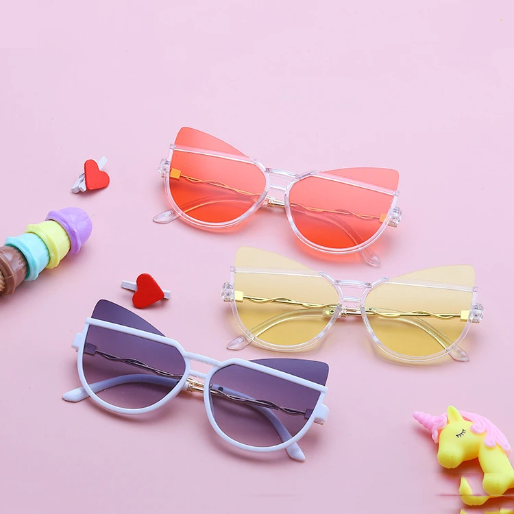 

DOISYER Hot sale summer candy color black fashion kids red cat eye sunglasses for girls