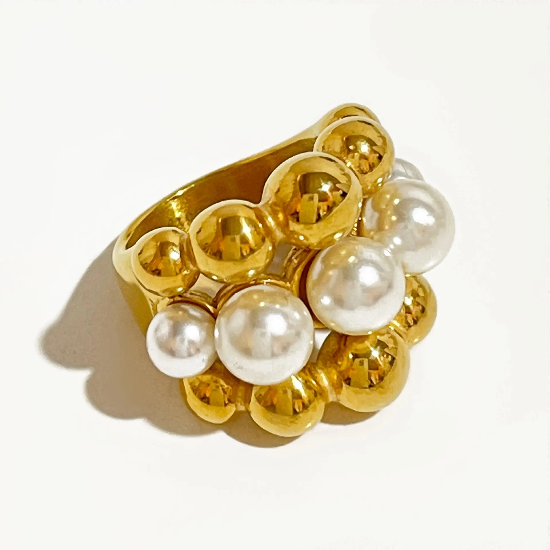 

New Arrival Wide Layered Fixed 18K Gold PVD Plated Stainless Steel Pearl Rings For Women Girls YF3488