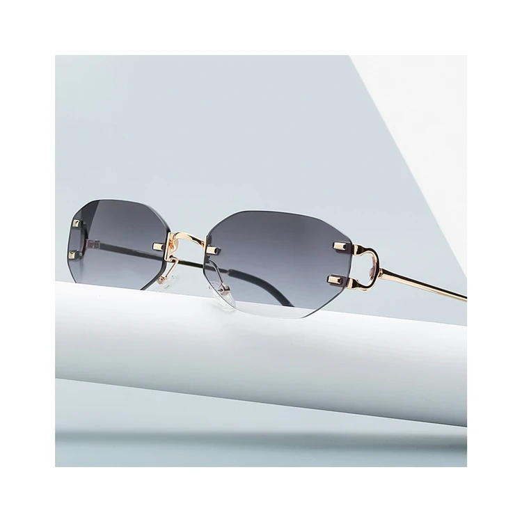 

2021 Fashion Vintage Frameless Square Sunglasses Women Men New Brand Design Retro Classic Rimless Lentes De Sol Sun Glasses, Picture shown