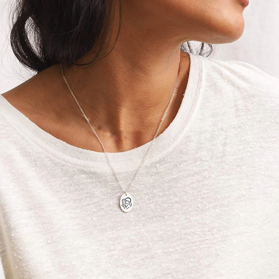 

Stylish Minimal Engravable Jewelry Blanks Stainless Steel Pendant Color Chain Gold Plated Heart Initials Necklace