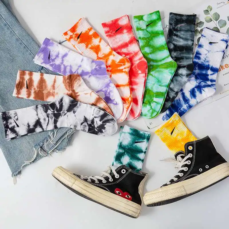 

2020 Professional Manufacture Hot Sale Couple Pattern Unisex Cheap Young Street Skateboard Fashion Art Tie-dye Socks