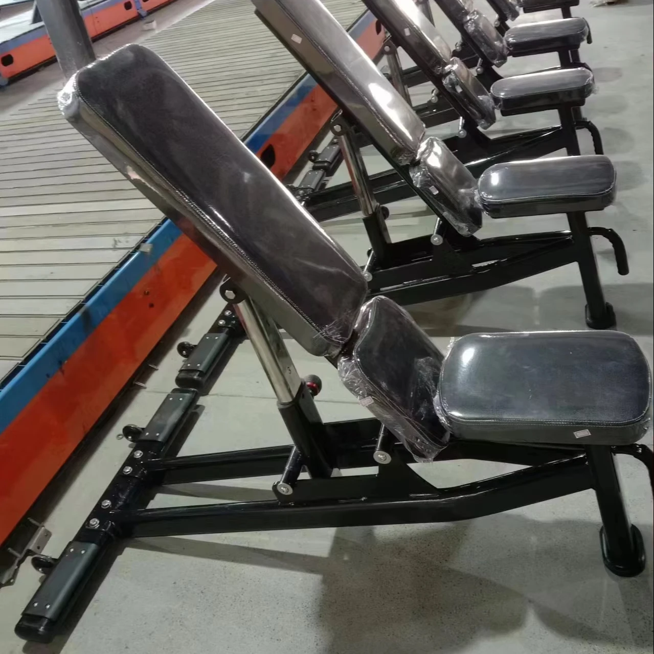 Commercial Dumbbell Bench Multi Functional Adjustable Fitness Bench Flat Incline Decline Combine
