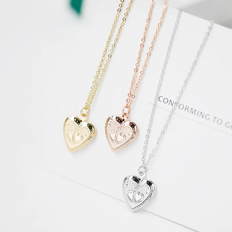

High Quality Popular Printing Jewelry Clavicle Link Chain Double Heart Charm Photo Locket Sublimation Love Memory Necklace, Gold/silver/rose gold