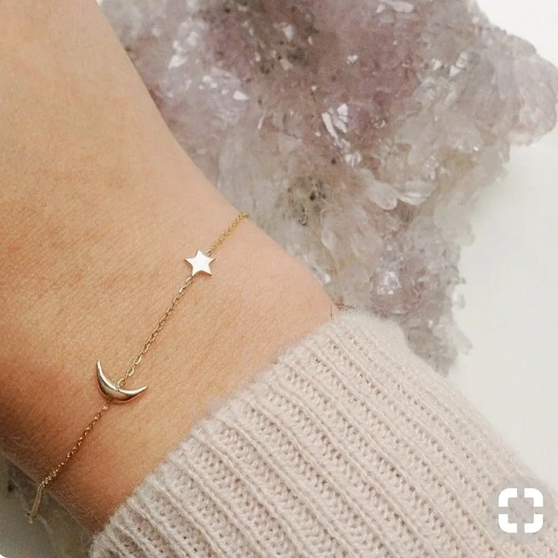 High End Gold Plated Star Moon Dainty Stainless Steel  Bracelet for Women Wholesale Jewelry