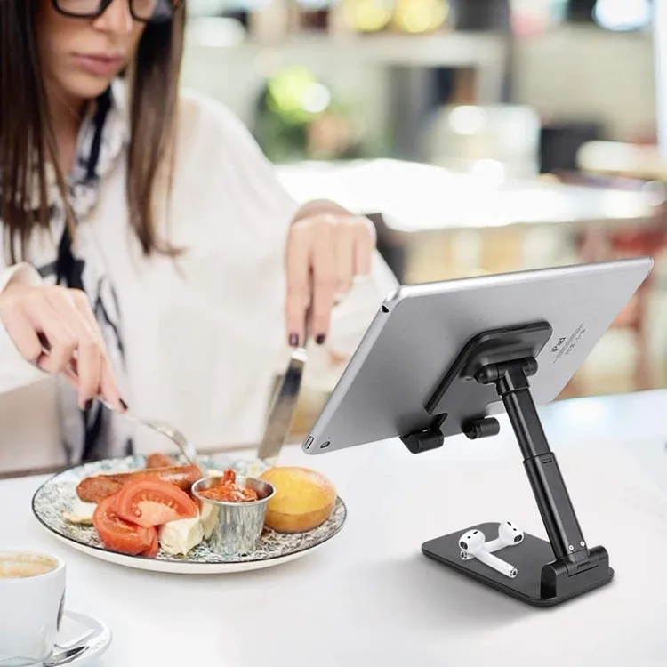 phone stand 7.jpg