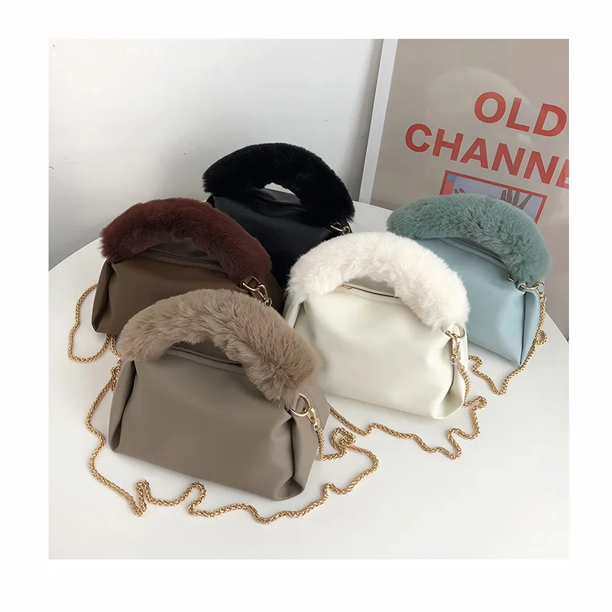 

Soft PU Leather Faux Fur Handle Fall Winter Handbags Ruched Women Chains Luxury Shoulder Messenger Bags Plush Women Hand Bags