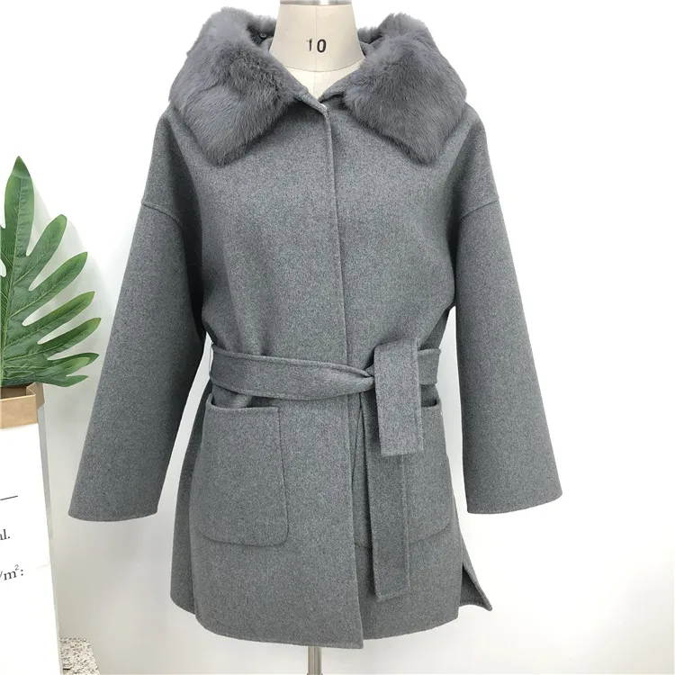 

2020 Winter Moda Coreana Wool Coat Rabbit Fur Collar Custom Long Coat Belt Hooded Coat