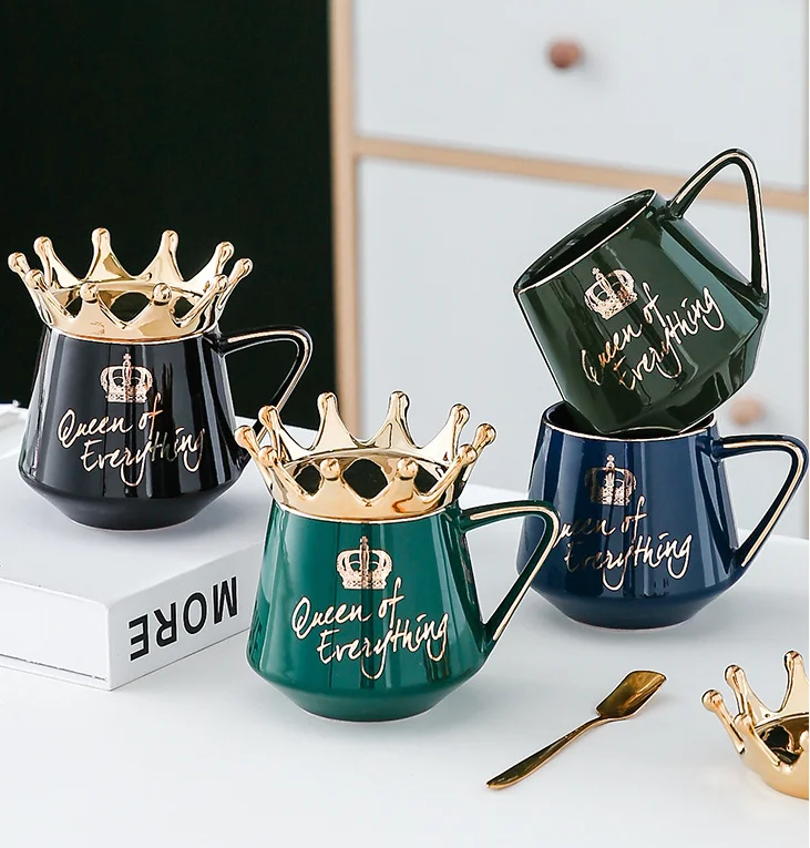 

tripe Crown ceramic big belly tankard phone holder Mug set mugs with Mobile phone bracket lid, Valentine cups mugs