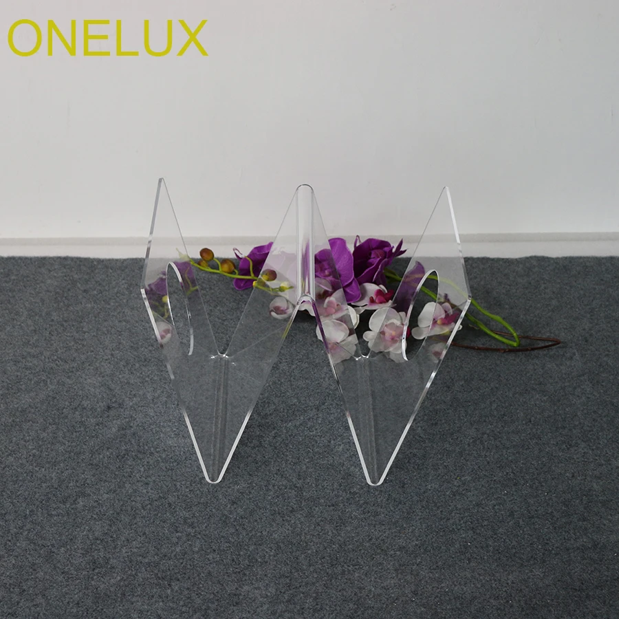 magazine holder-082701.jpg