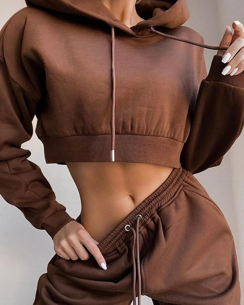 

Custom logo knit two piece set women clothing joggers and crop top hoodie set, Available