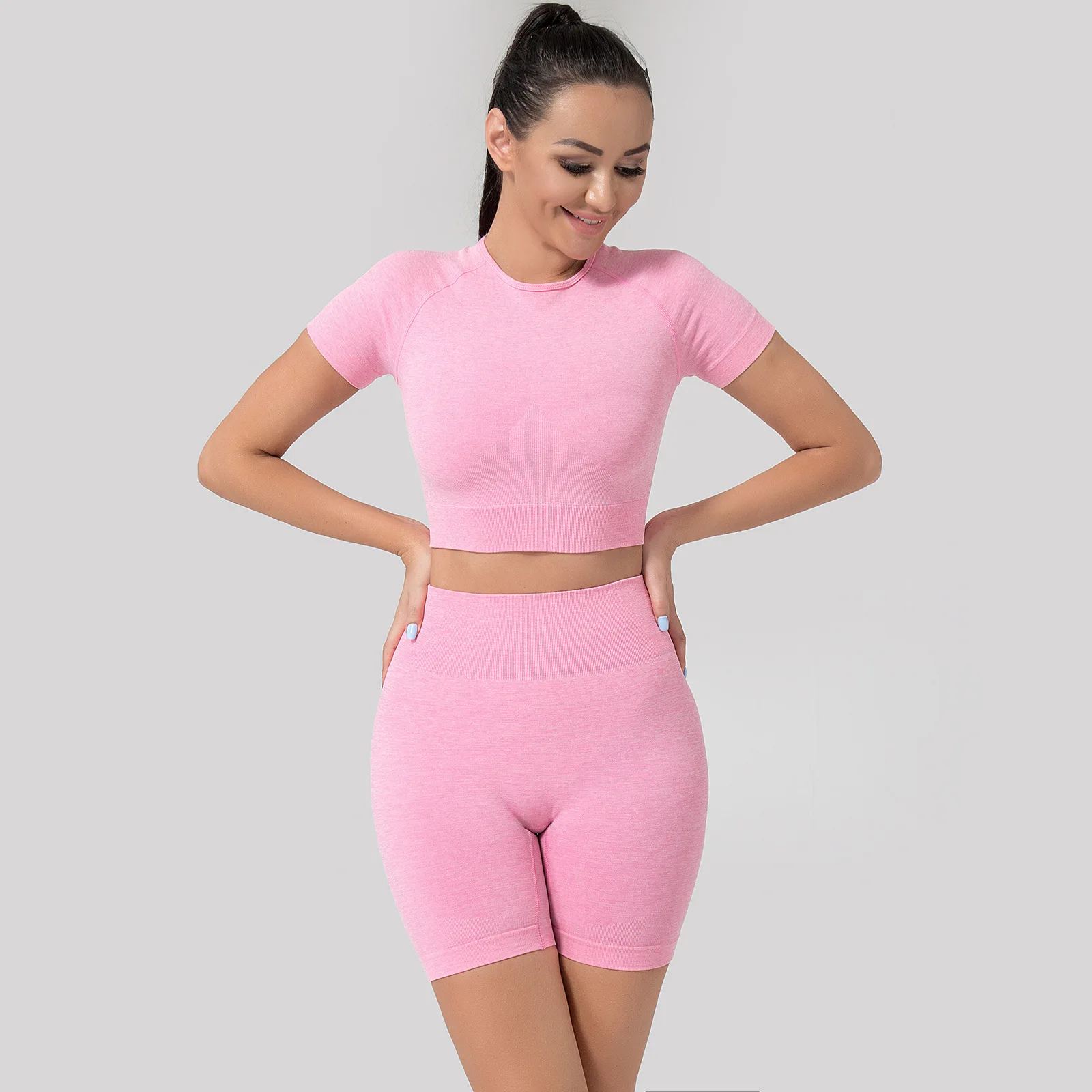 

Summer Gym Yoga Wear Two Piece Workout Jogging Short Sleve Set Fitness Women 2021 Short Sleeved Shorts Yoga Set