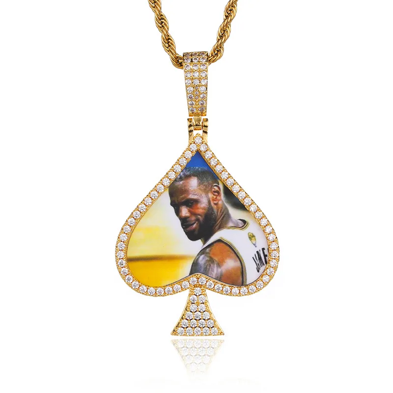 

Hiphop European And American Lettering Full Diamond Playing Cards Peach Heart Photo Memory Hip Hop Photo Frame Pendant