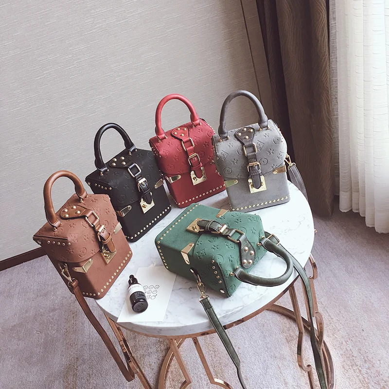 

TS9247 2021 New Rivet fashion PU leather vintage box shape woman shoulder bag with belt lock Women Clutch Bag Luxury Handbag