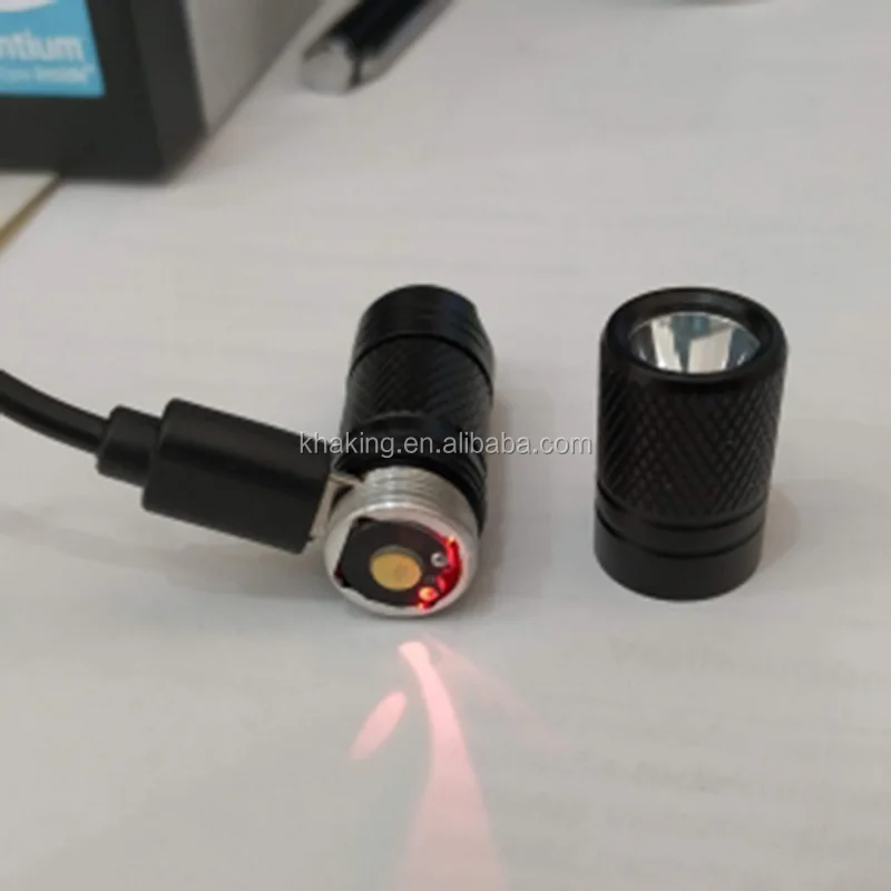 4 LED Flashlight.jpg
