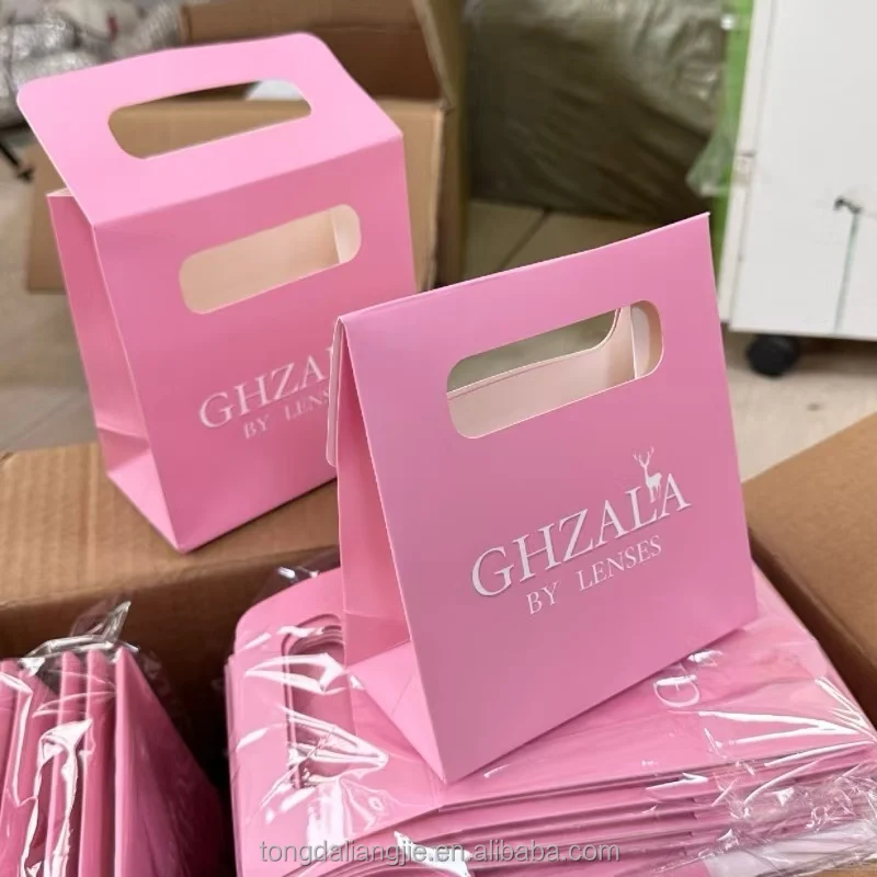 Wholesale Custom Gift Bags with logo Shopping Paper Bag