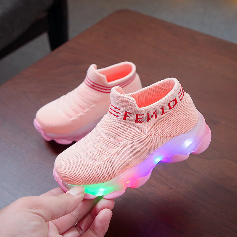 

Factory Direct sale Soft Running Safety Light up LED Casual Baby Kids Sport Shoes Children's Fashion Sneakers, 3 colors