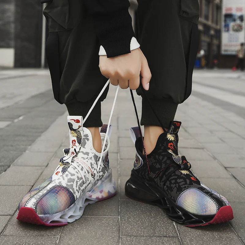

2022 fashion latest style blade chaussures homme men casual trendy shoes high-top socks shoes men increased sports running shoes