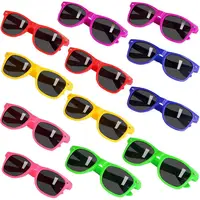 

2020 Custom Logo Fashion Sun Glasses UV400 Promotional Plastic Cheap Sunglasses With Rivet