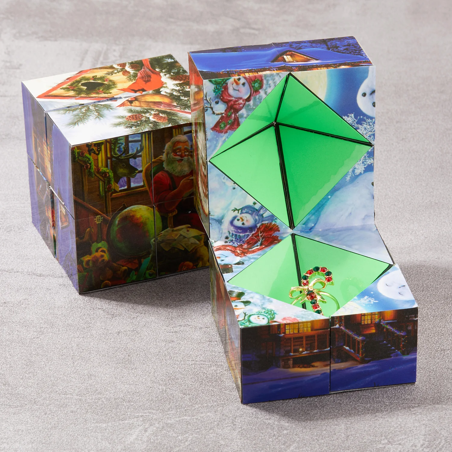 

New Creative Christmas Jewelry Packaging Box Infinity Magic Cube Office Flip Puzzle Stress Reliever Toys Ring Packaging Boxes, Color