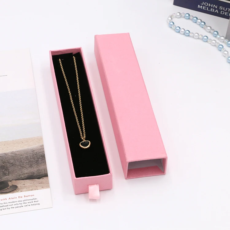 

Long Chain Jewelry Packaging With Logo Cardboard Jewelry Box