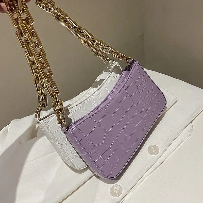 

Popular young Ladies Underarm Handbags Chain Hand Bag Fashion Trendy Small Purses For Women