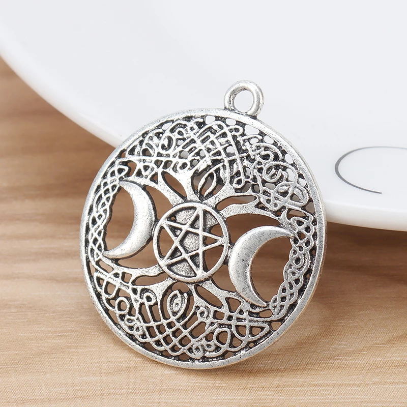 

Antique Silver Triple Moon Goddess Wicca Pentagram Magic Celtics Amulet Tree Charms Pendants for Jewelry Making 35mm