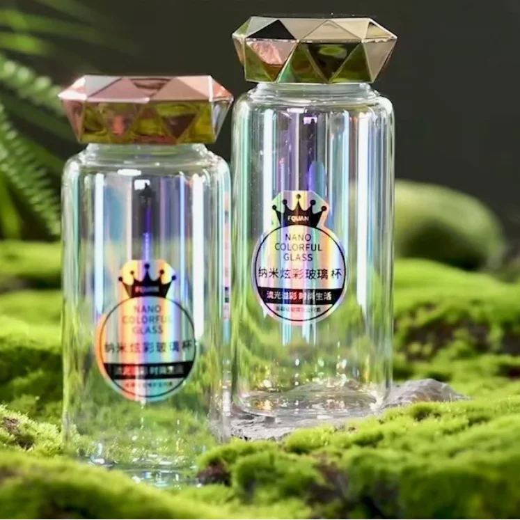 

2021 New High borosilicate crystal rhinestone crown lid clear diamond glass water bottle, Customized color