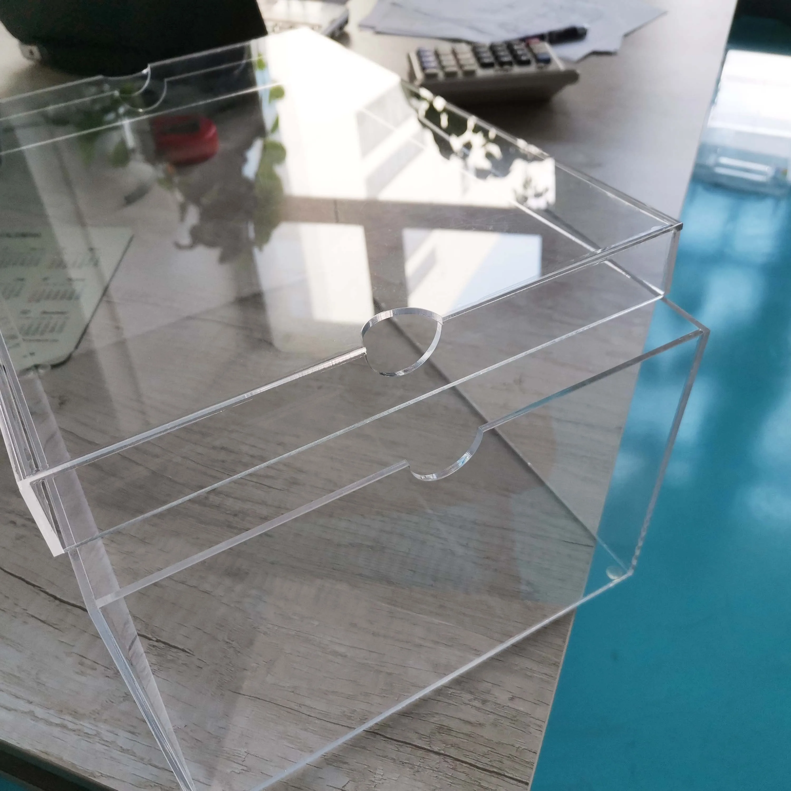 

New-style shoe storage cabinet Glossy Clear Acrylic Shoe Box Display Shoes Box With Lid