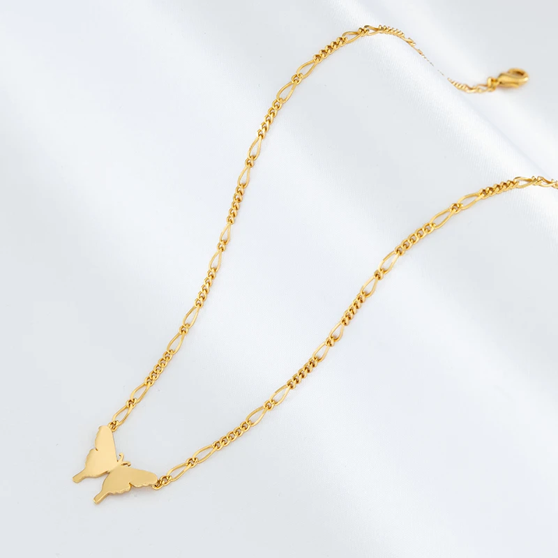 

18K Gold Plated Butterfly Pendant Necklaces Delicate Figaro Chain Necklace for Women Minimalist Personalized Jewelry