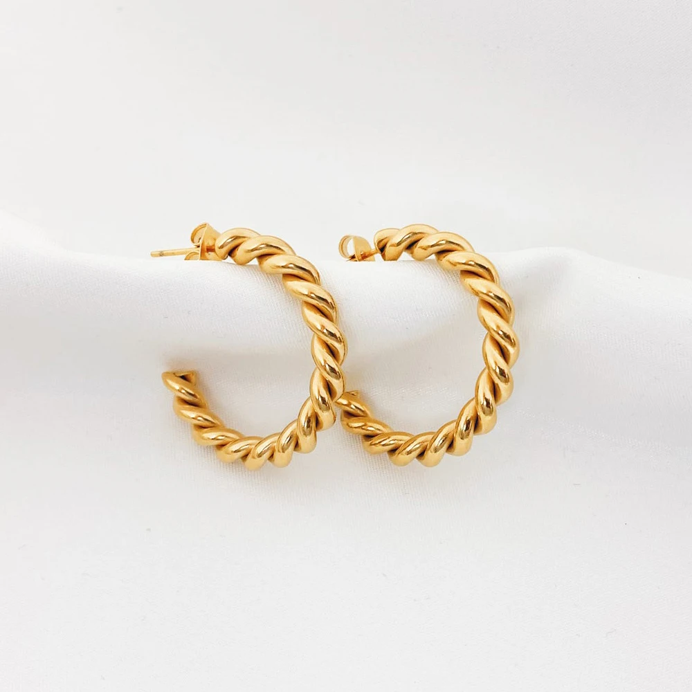 

Dainty Vintage 18K Gold Plated Stainless Steel Statement Earrings Twisted Hoop Earrings for Women