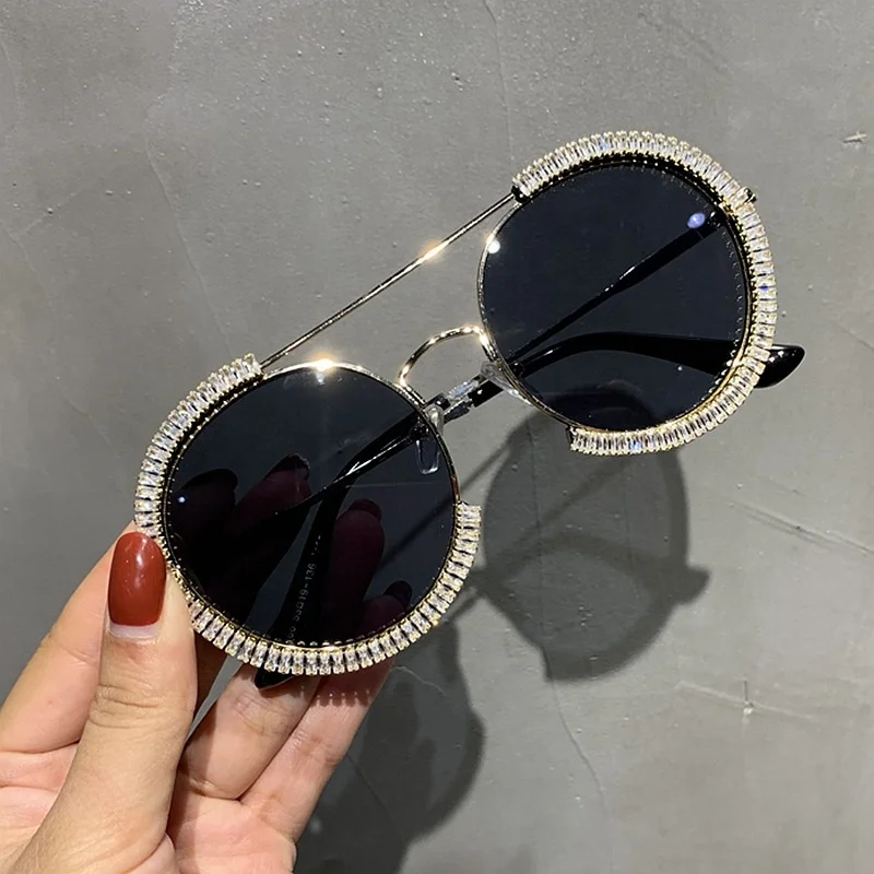 

Retro Round Rhinestone Sunglasses Metal Glasses Foe Women, Colors