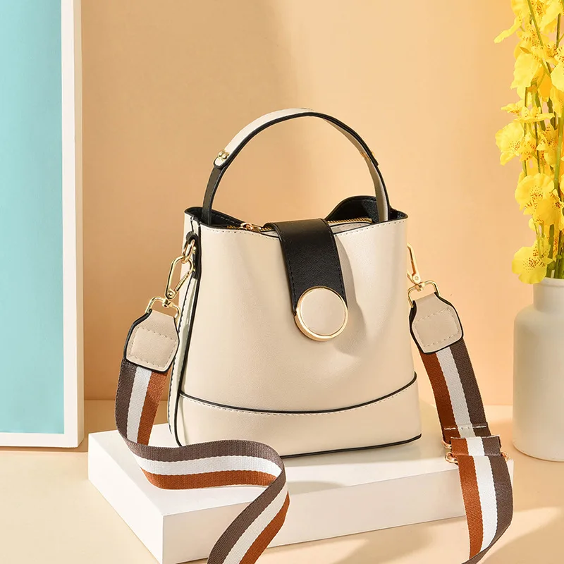 

Latest trend pu woman bags luxury handbag black organizer tote leather bag women girls wholesale ladies handbags fashion bucket