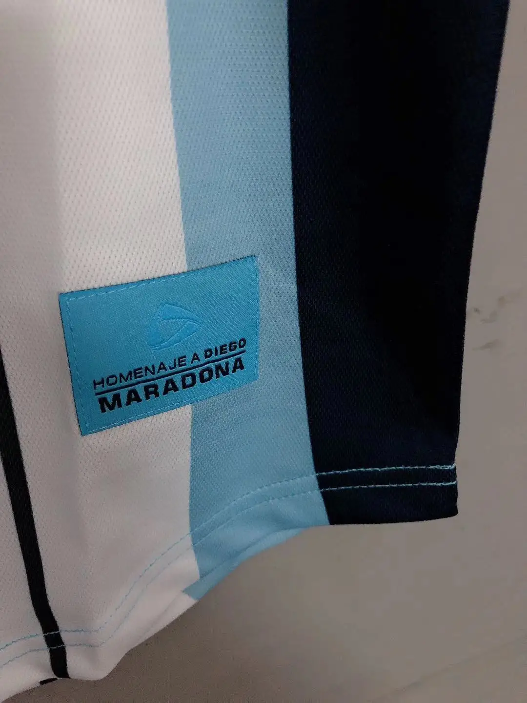 Customized Wholesale Maradona Retro Occer jerseys,2 Pieces